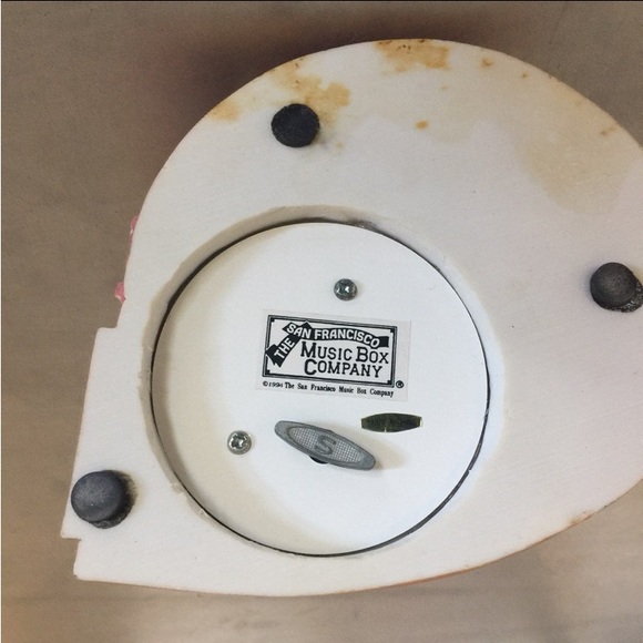 ⭐️SF Music Box Company⭐️XMAS morning - Picture 5 of 6